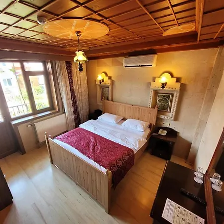 サルハン ホテル