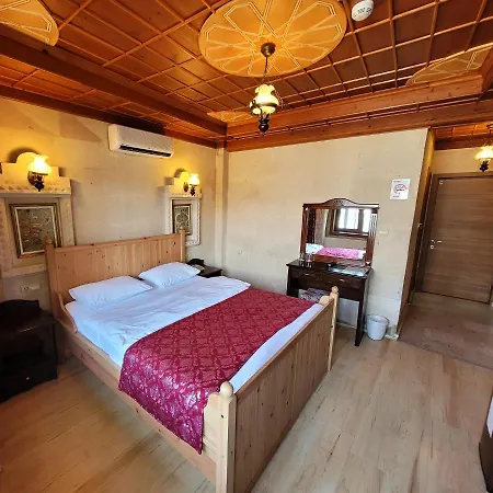 ホテル サルハン