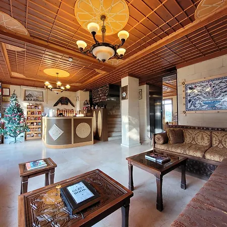 ホテル サルハン