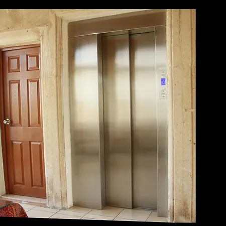 サルハン イスタンブール