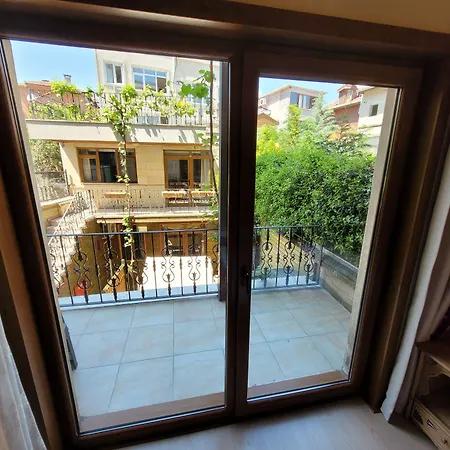 サルハン ホテル