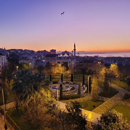 サルハン イスタンブール