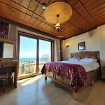 Saruhan Hotel Istanboel