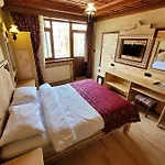 Hotel Saruhan