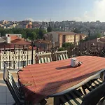 Saruhan Istanboel