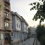 Saruhan Hotel 3*