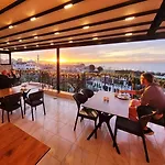 Hotel Saruhan 3*