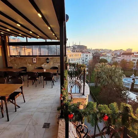 Saruhan Hotel